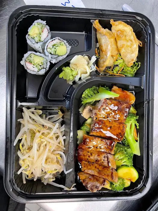Hokkaido ramen & sushi Picture 3