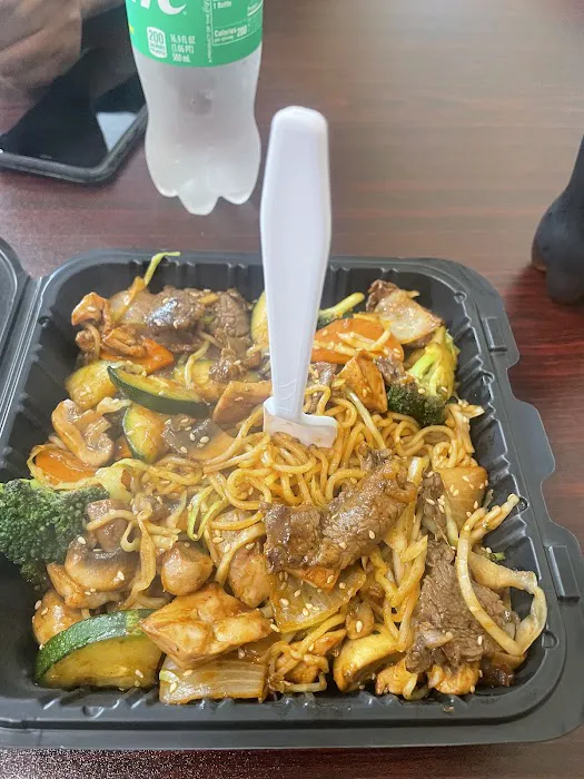 Hibachi Grill & Bubble Tea Picture 7