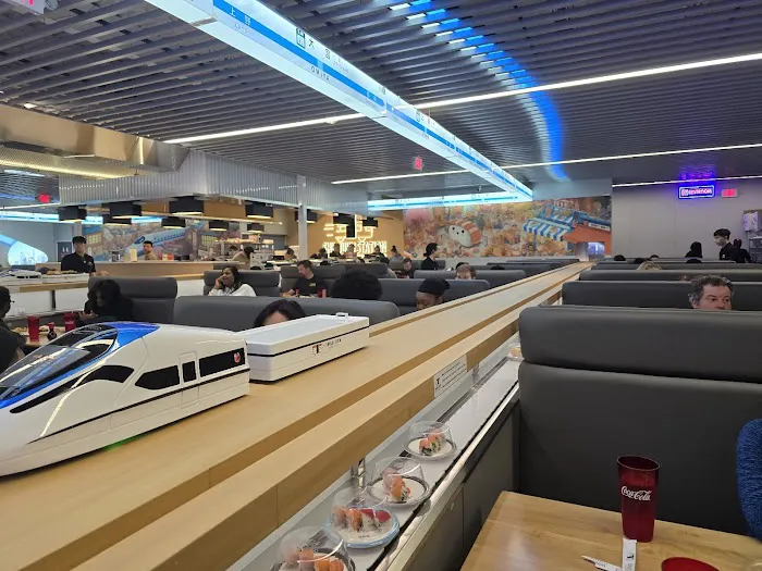 SHINJUKU STATION Picture 9