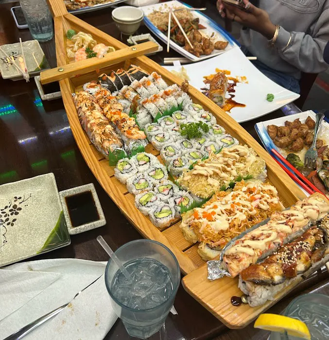 US SUSHI（High Point) Picture 7