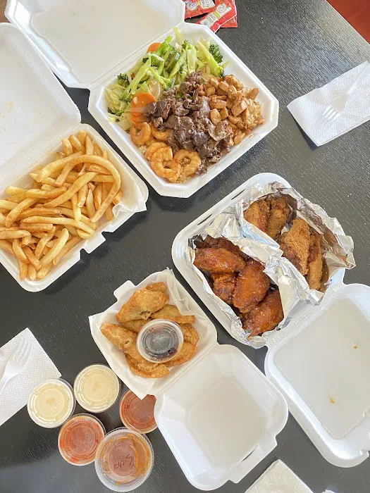 5 Points Hibachi & Wings Picture 10