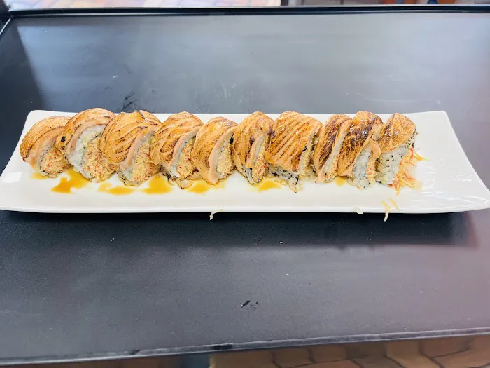 Yummi Yummi sushi restaurant Picture 9