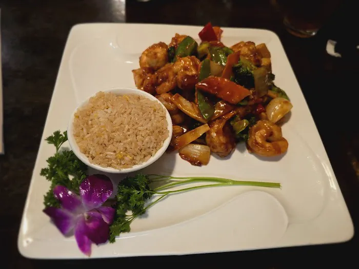 Ginza Asian Bistro Picture 5