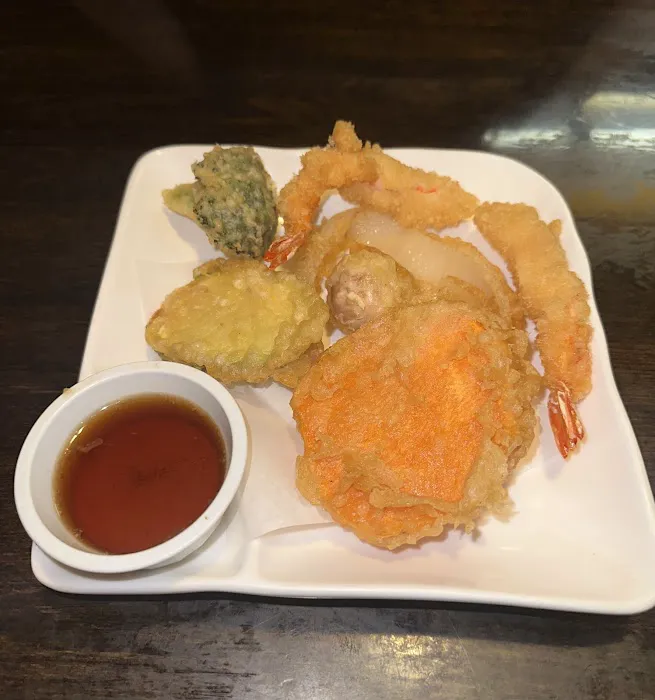 Ginza Asian Bistro Picture 7