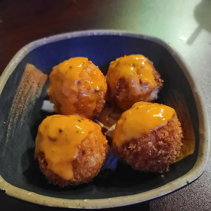 Tomo Japanese Ramen Sushi Picture 7