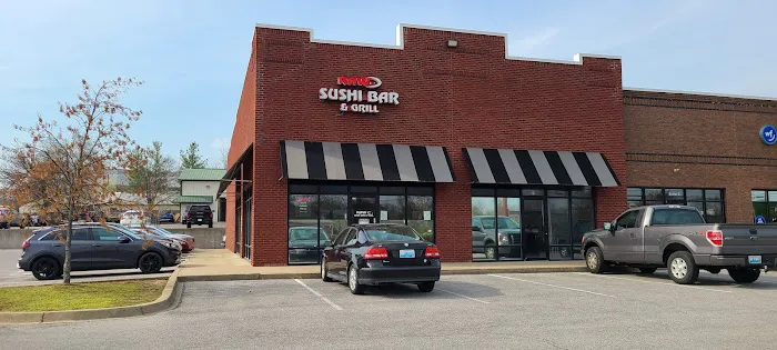 Raw Sushi Bar & Grill Picture 2