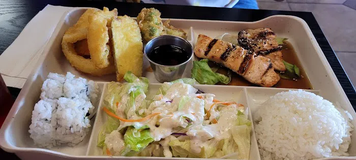 HAHA Sushi Picture 4