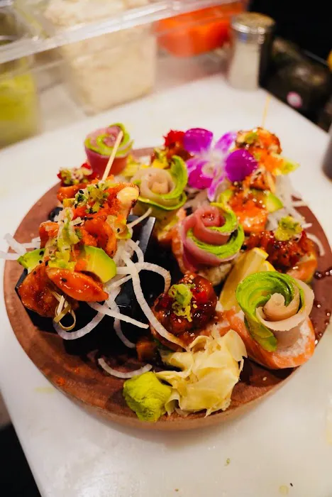 Maya Sushi Picture 7