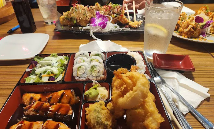 Maya Sushi Picture 8