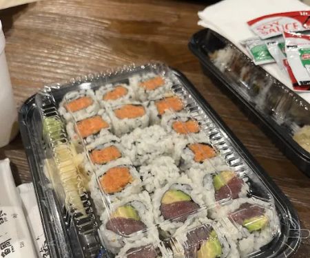 Kawa Ramen and Sushi u5dddu30e9u30fcu30e1u30f3u3068u5bffu53f8 | 3rd St. Market Hall