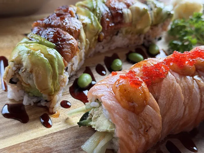 Rice n Roll Bistro | Sushi Bar & Thai Cuisine Picture 5