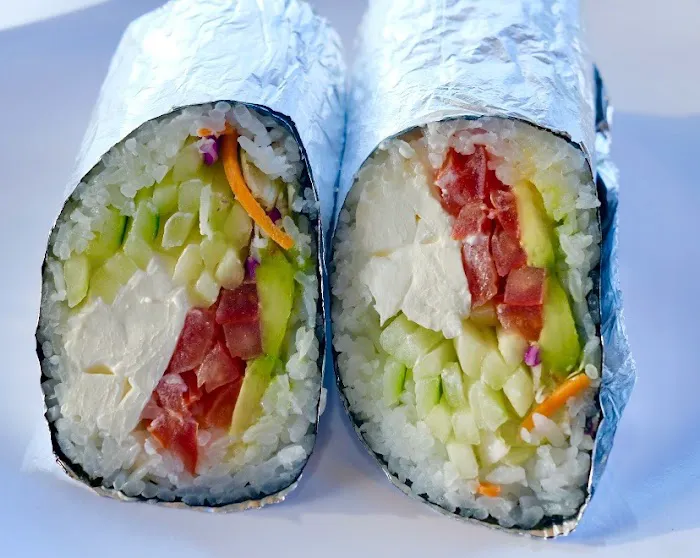 Awi Sushi at the Crossroads Picture 3