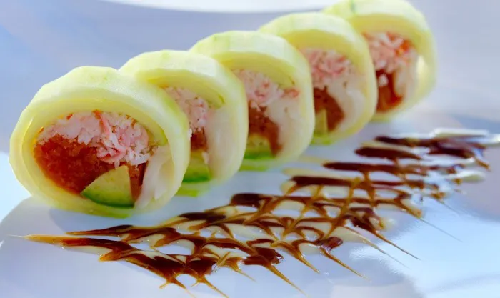 Awi Sushi at the Crossroads Picture 4