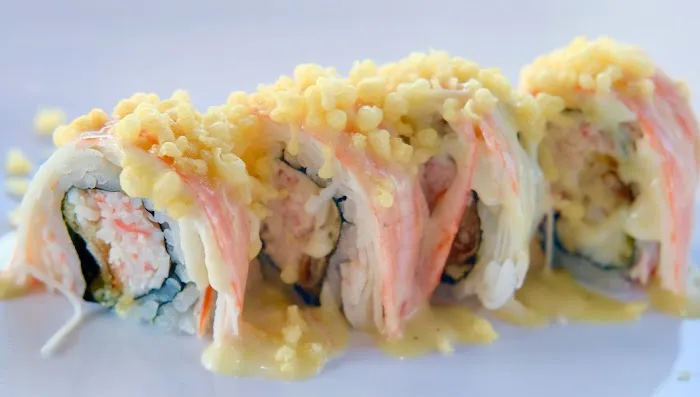 Awi Sushi at the Crossroads Picture 10