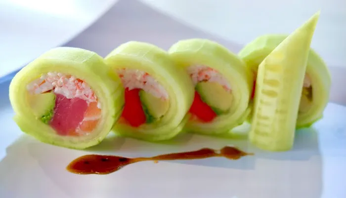 Awi Sushi at the Crossroads Picture 9
