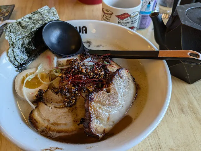 Kawa Ramen and Sushi 川ラーメンと寿司 | East Side Picture 2