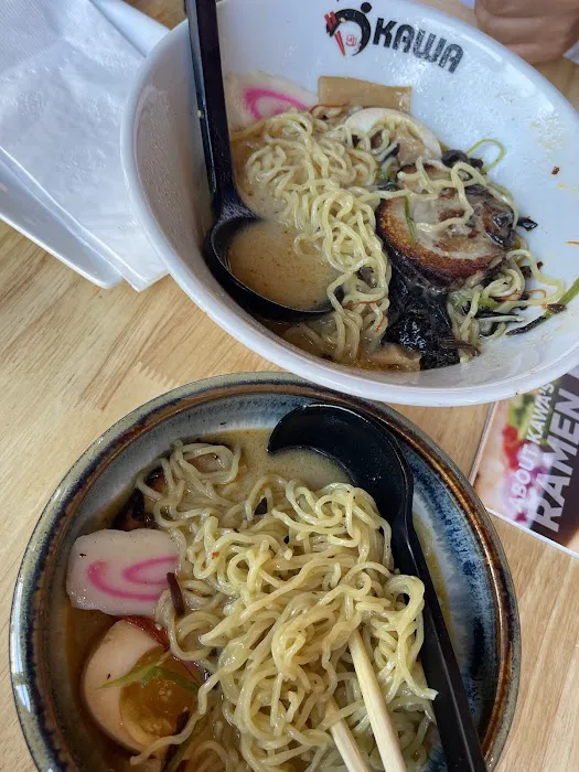 Kawa Ramen and Sushi 川ラーメンと寿司 | East Side Picture 8