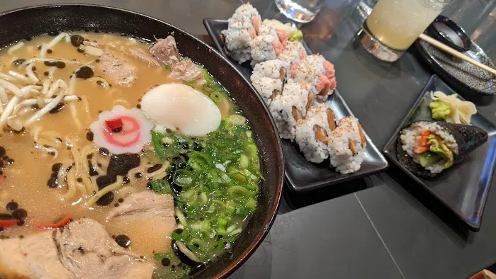 OBON Sushi Bar Ramen Picture 4