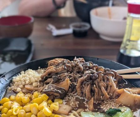 Maru Japanese Noodle Shop