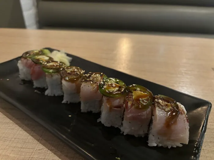 Izumi Sushi Bar Seafood Picture 3