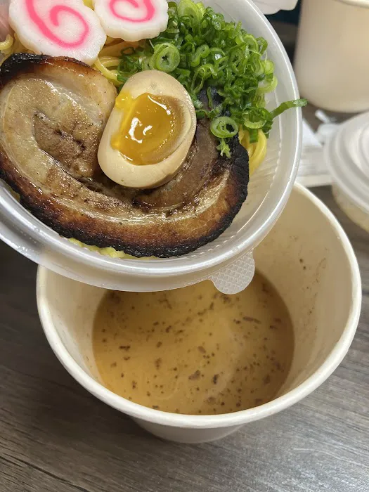 Toss-Fried Chicken and Ramen(Alvernon) Picture 2