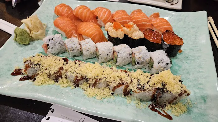Kazoku - Sushi & Japanese Cuisine Picture 2