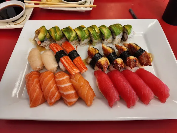 IOU Sushi III Picture 4