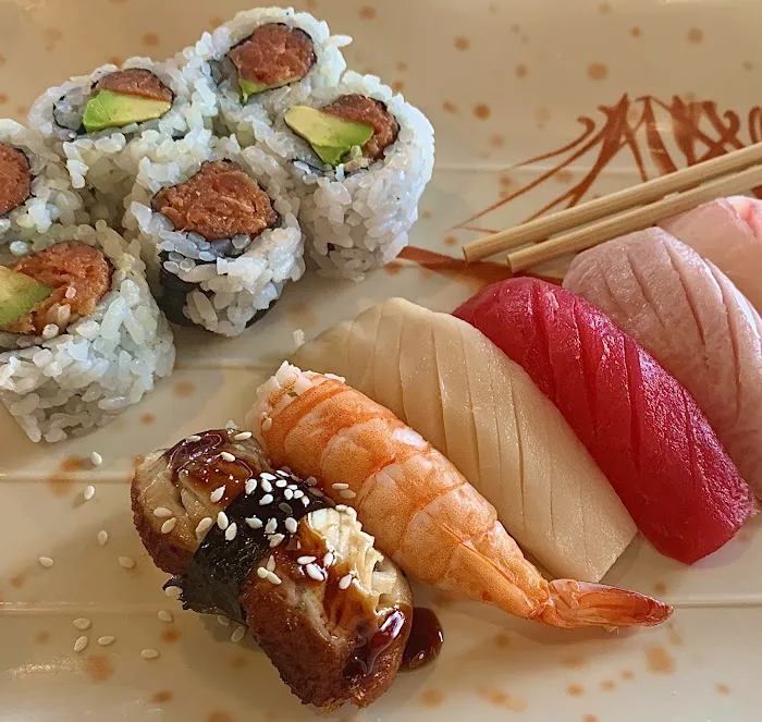 Oyaki Sushi Picture 5