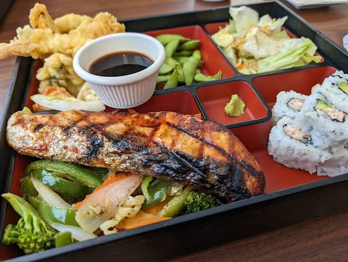K-Raymen & Sushi Restaurant Picture 1