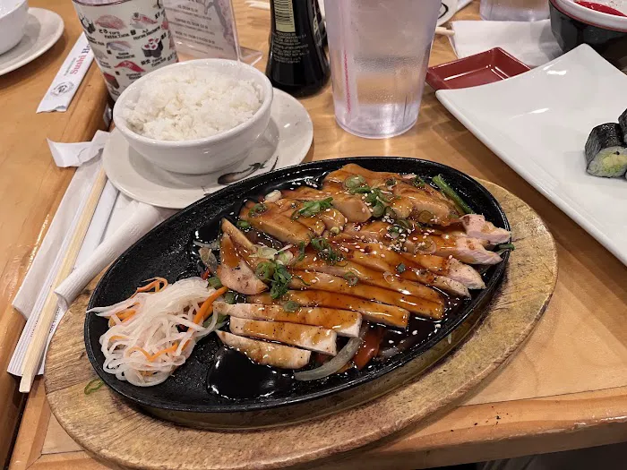 Sushi House Picture 7