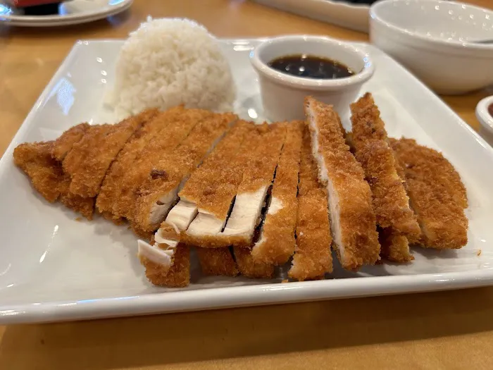 Sushi House Picture 10