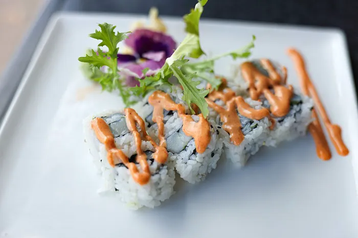 Inyo Restaurant & Lounge Picture 2