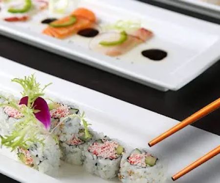 Inyo Restaurant & Lounge