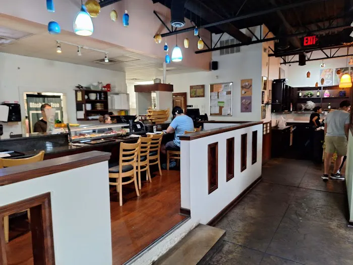 Black Pine Tree Sushi Bar Picture 1