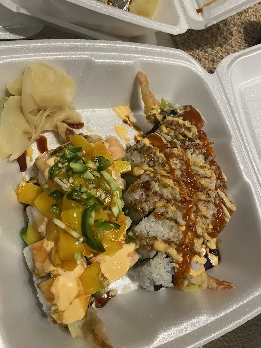 Sushi & Rolls Picture 6