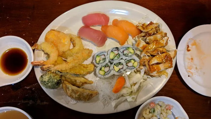 Kabuki Japanese & Korean Restaurant Picture 8