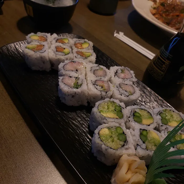 Ken Ken Sushi Asian Cuisine Picture 3