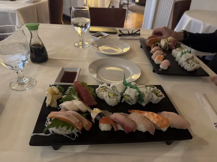 Shiro Restaurant Picture 4