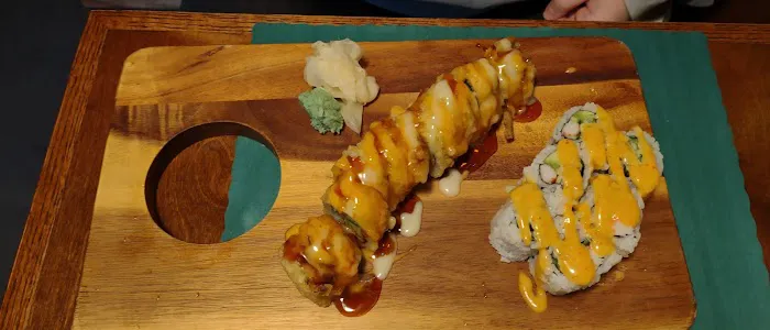 Sake Sushi Picture 9