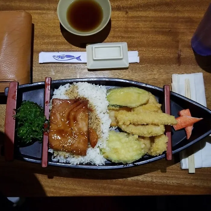 Tokyo Sushi & Grill Picture 10