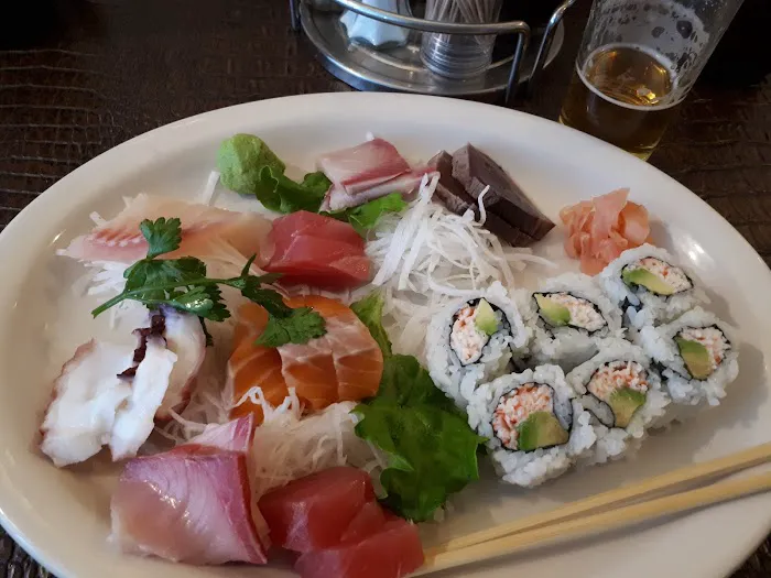 Fumi Japanese Restaurant Picture 3