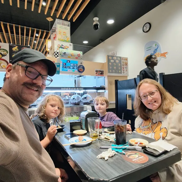 Kura Revolving Sushi Bar Picture 9