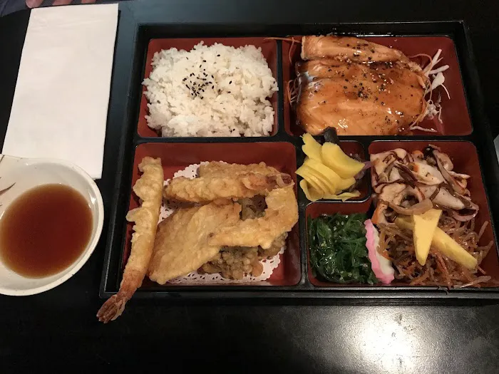 New Yotsuba Japanese Restaurant Picture 10