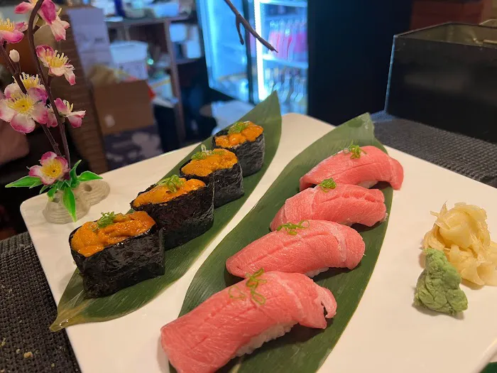 AKI SUSHI BAR AND GRILL Picture 5