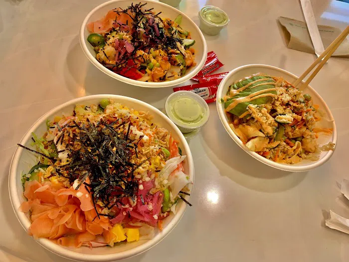 Poke Poke - Sushi Unrolled Picture 9