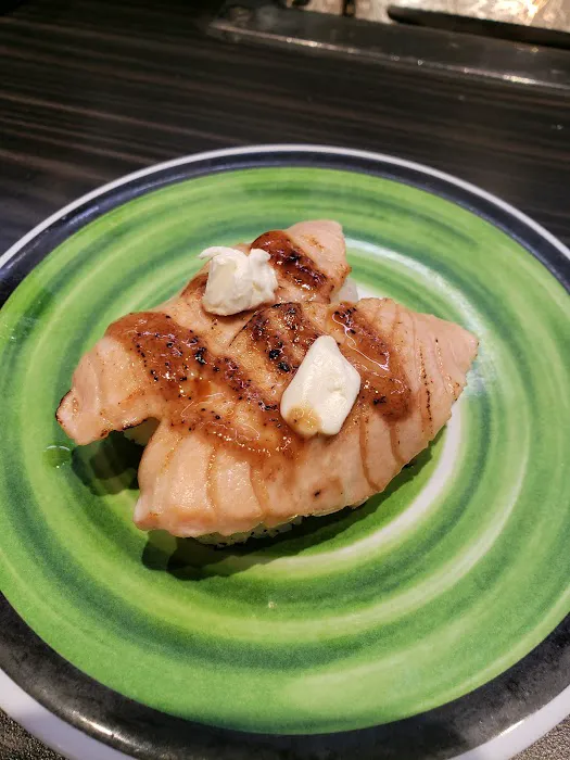 Kura Revolving Sushi Bar Picture 7