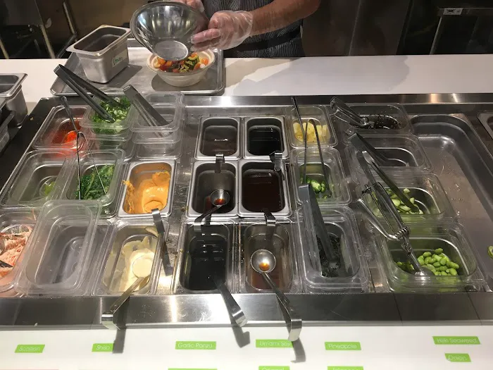 Kaku Sushi & Poke Picture 6