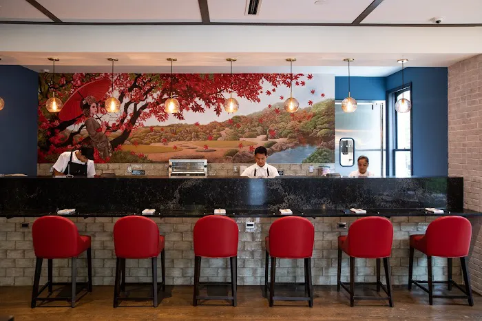 Adachi Sushi & Japanese Cuisine Picture 1