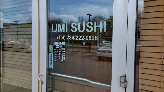 UMI SUSHI Picture 10