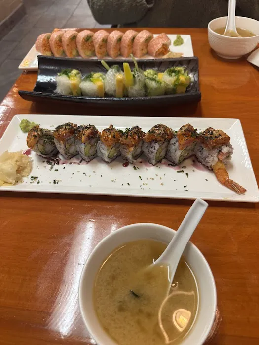 Momo Sushi - Ann Arbor Picture 3